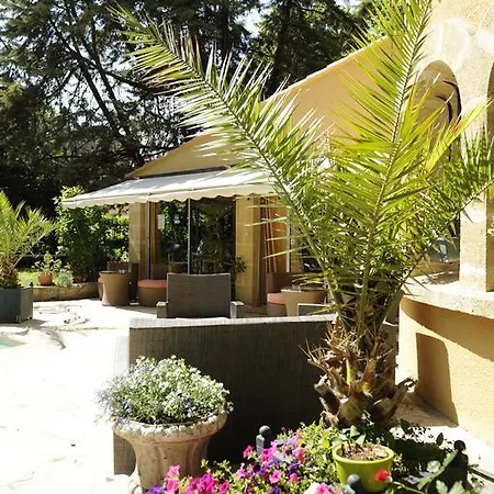 Hotel Bourrelly Cabries